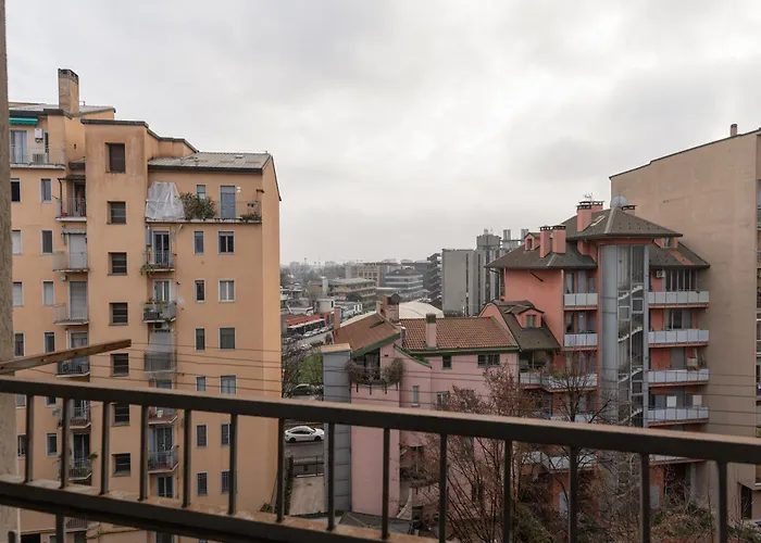 Lambrate - Corti - Bilocale Con Ampio Balcone شقة *