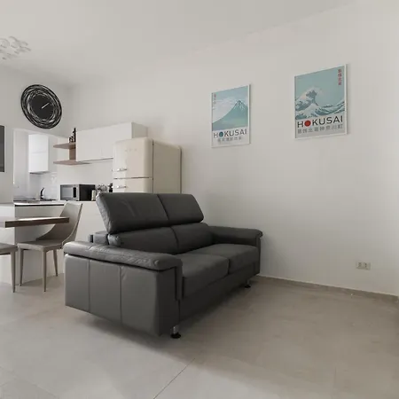 Lambrate - Corti - Bilocale Con Ampio Balcone * Mailand