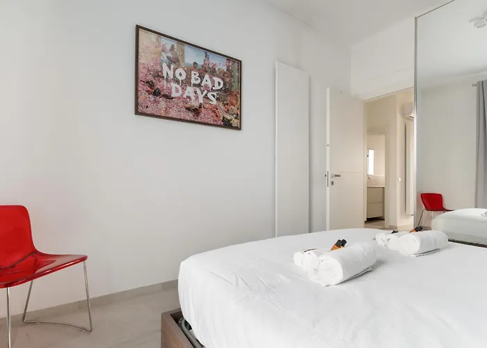 Lambrate - Corti - Bilocale Con Ampio Balcone Apartment